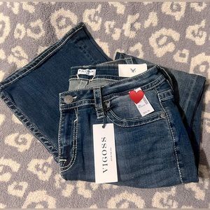 Brand new! So trendy, Vigoss jeans.